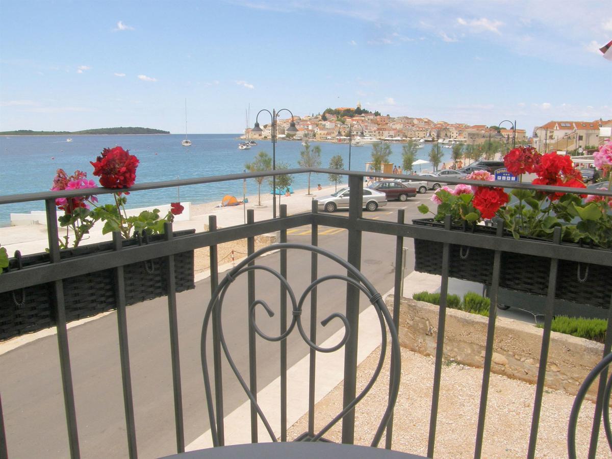 Apartments Mare Primošten Exterior foto